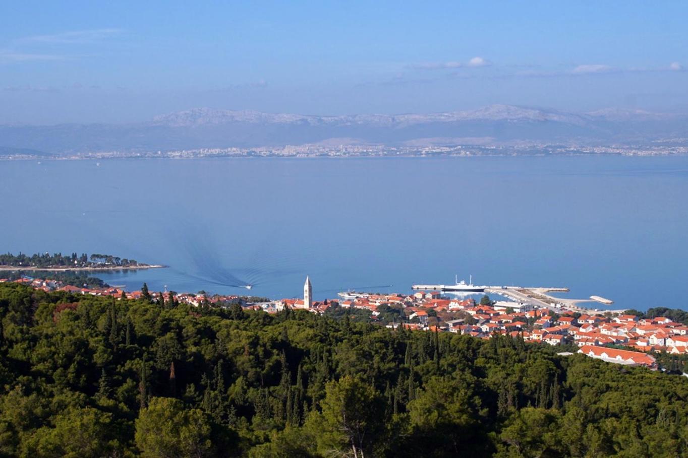 Apartments With A Parking Space Supetar, Brac - 16294 Exterior photo
